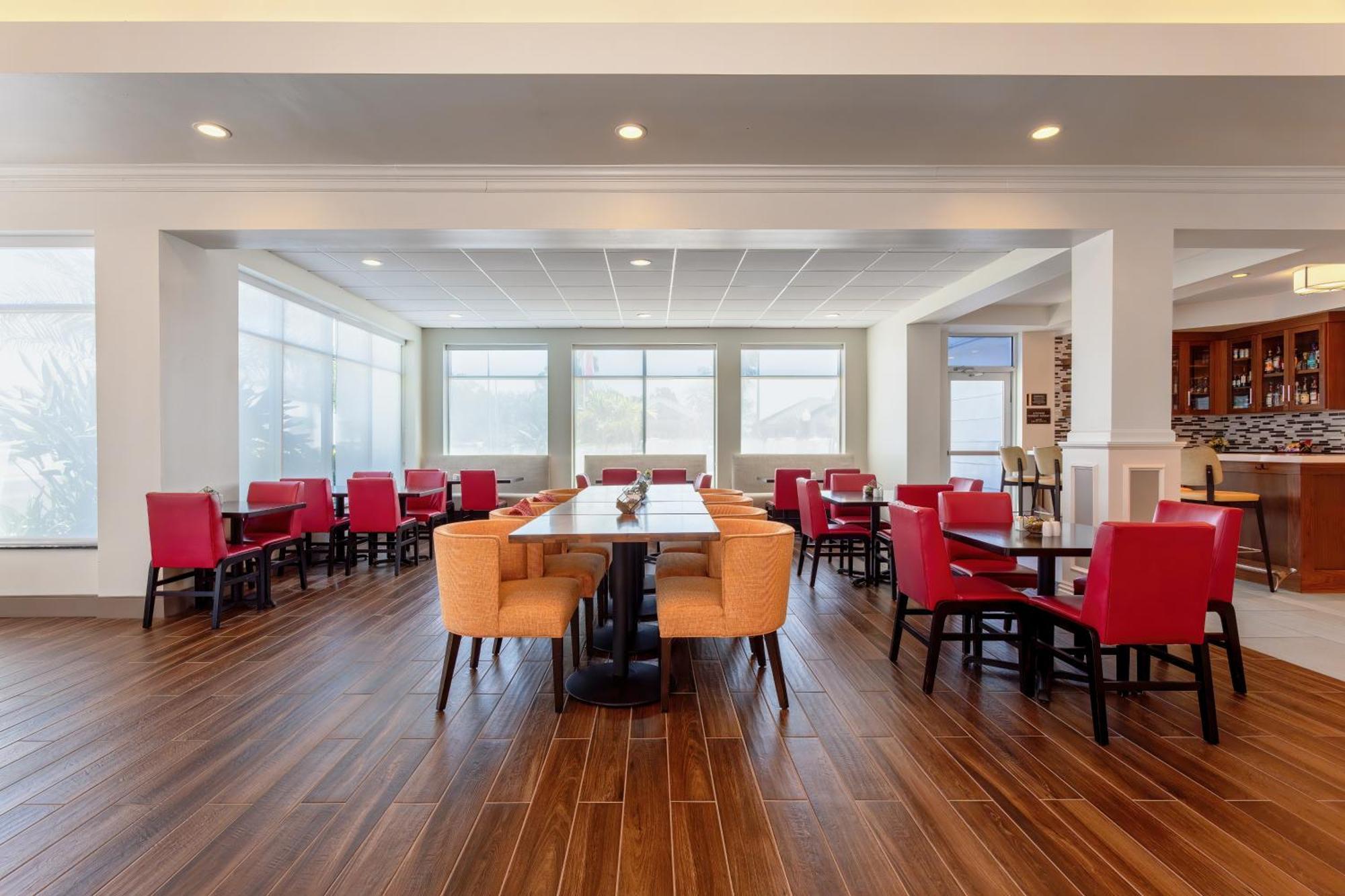 Hilton Garden Inn Tampa Northwest/אולדסמאר מראה חיצוני תמונה